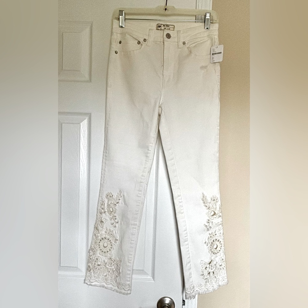 Free People Embroidered Crop Jeans - size 27